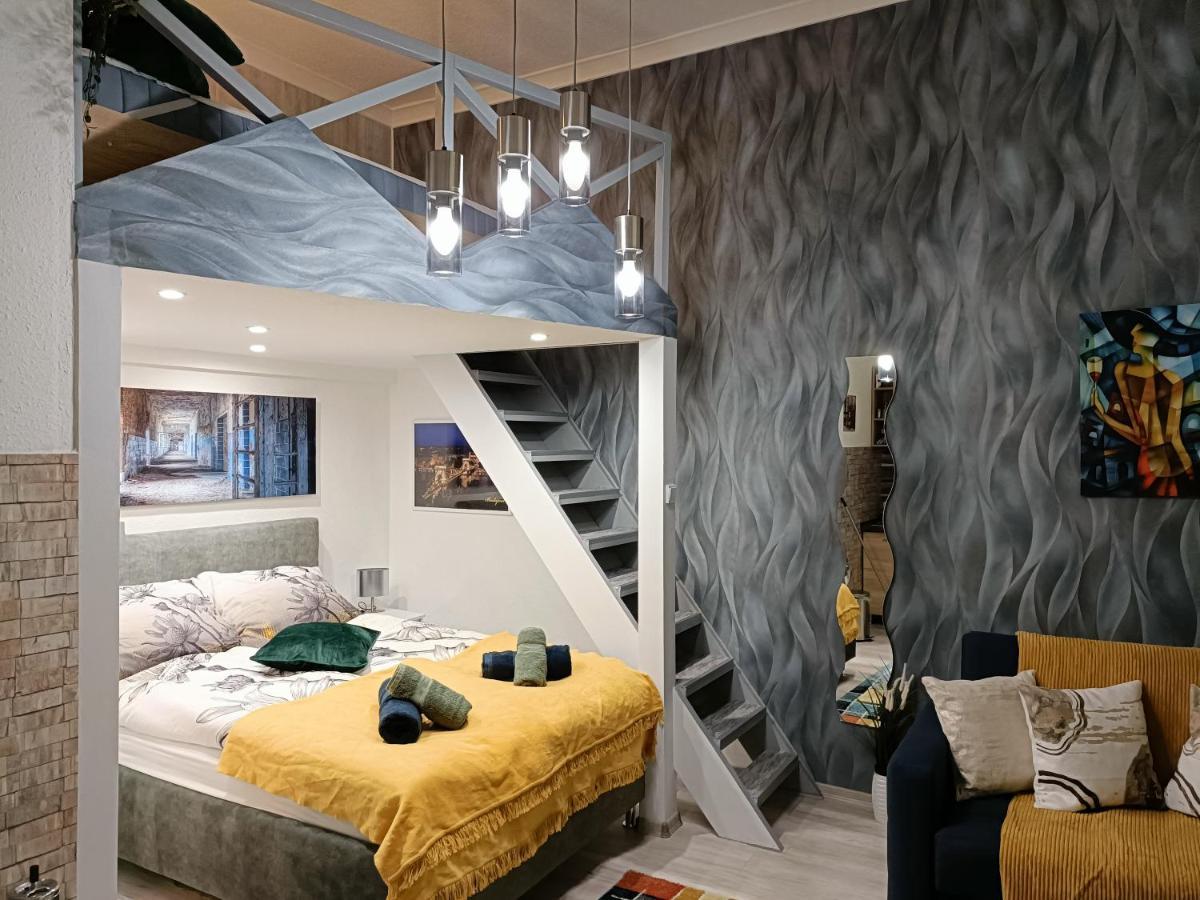 Suzan'S Apartment In The Heart Of Budapest Exterior foto